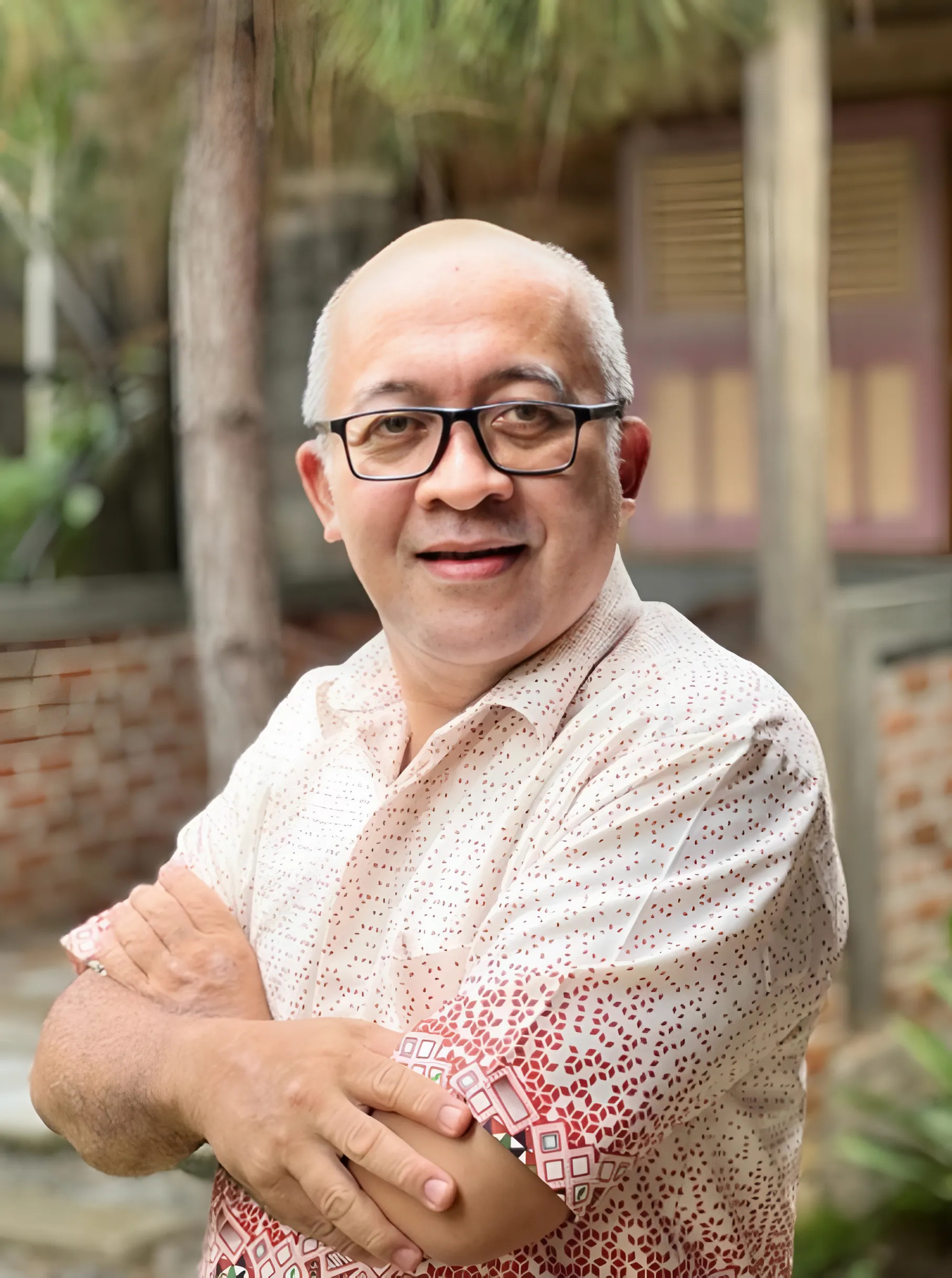 pak lutfi pak lutfi